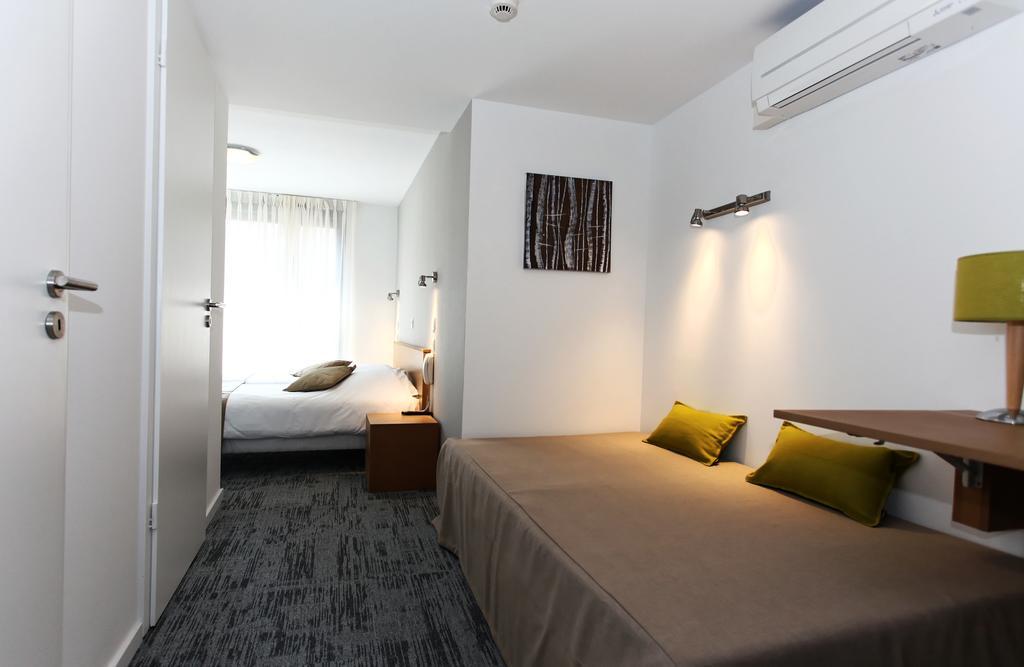 Hotel De L'Ill Strasbourg Bagian luar foto