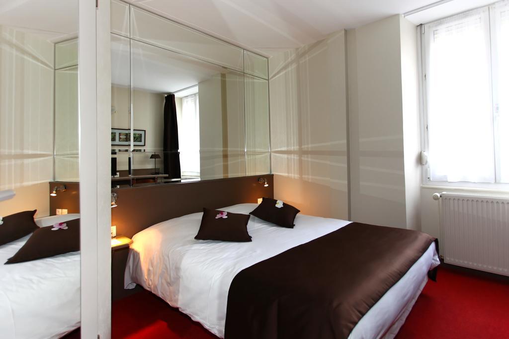 Hotel De L'Ill Strasbourg Bagian luar foto